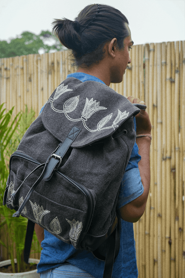 The Awkward Cousin Bag - Lotus