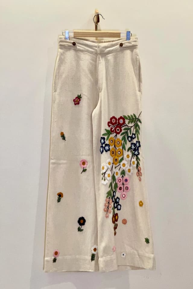 Shaandaar Bageecha Pants